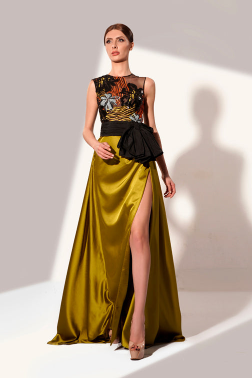 Look 05 - chic and elegant maxi dress